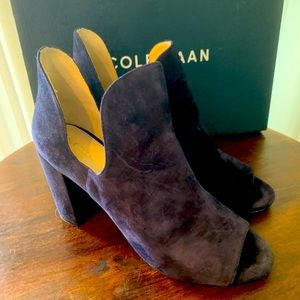 Cool Haan Blue Suede Booties 9